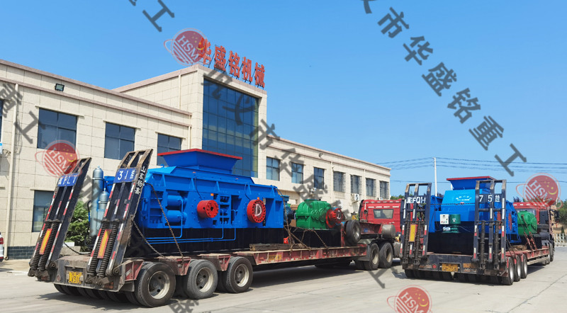 1810型風化砂制砂機發(fā)貨現場
